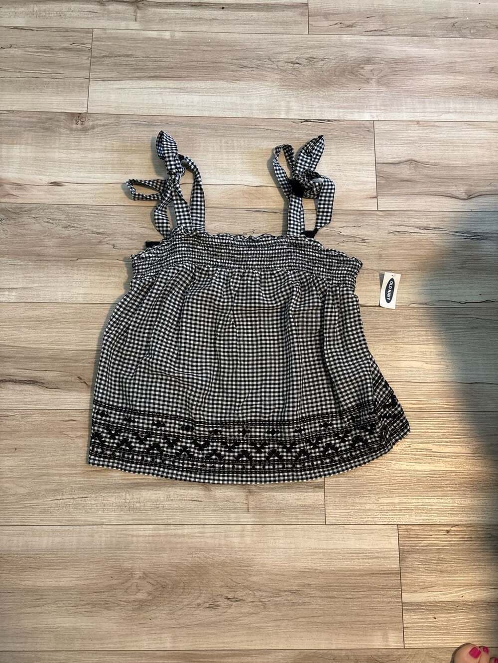 Old Navy Gingham Tie-Shoulder Smocked Embroidered Top, Size S